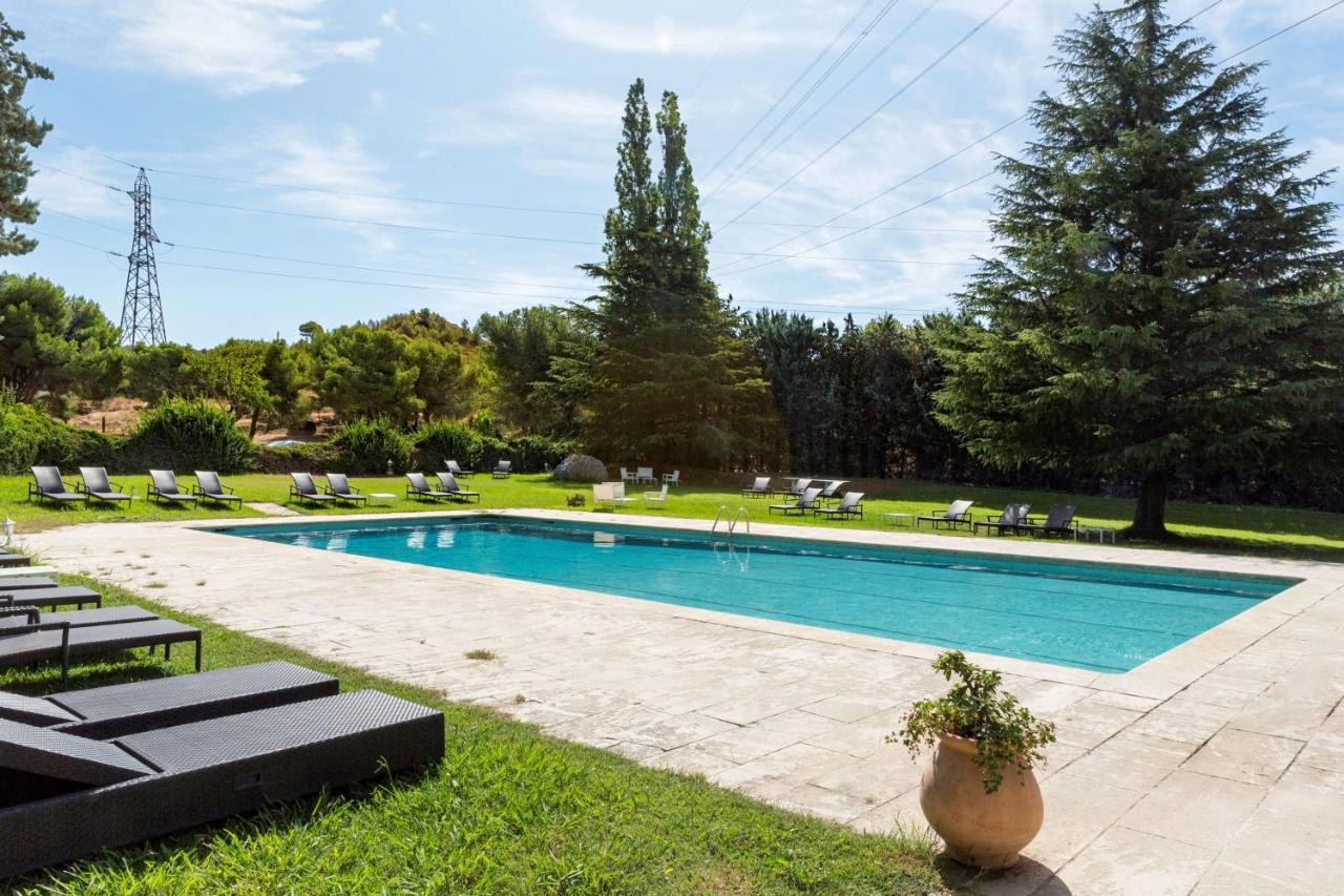 Best Western Domaine De Roquerousse Salon-de-Provence Eksteriør bilde