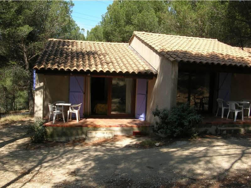 Best Western Domaine De Roquerousse Salon-de-Provence Eksteriør bilde