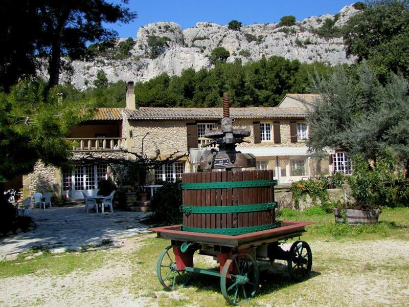Best Western Domaine De Roquerousse Salon-de-Provence Eksteriør bilde